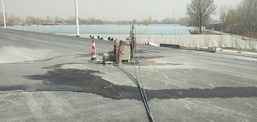 建水道路回填土下沉注浆